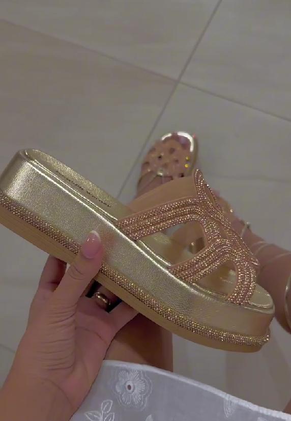 Golden shiny rope casual sandals
