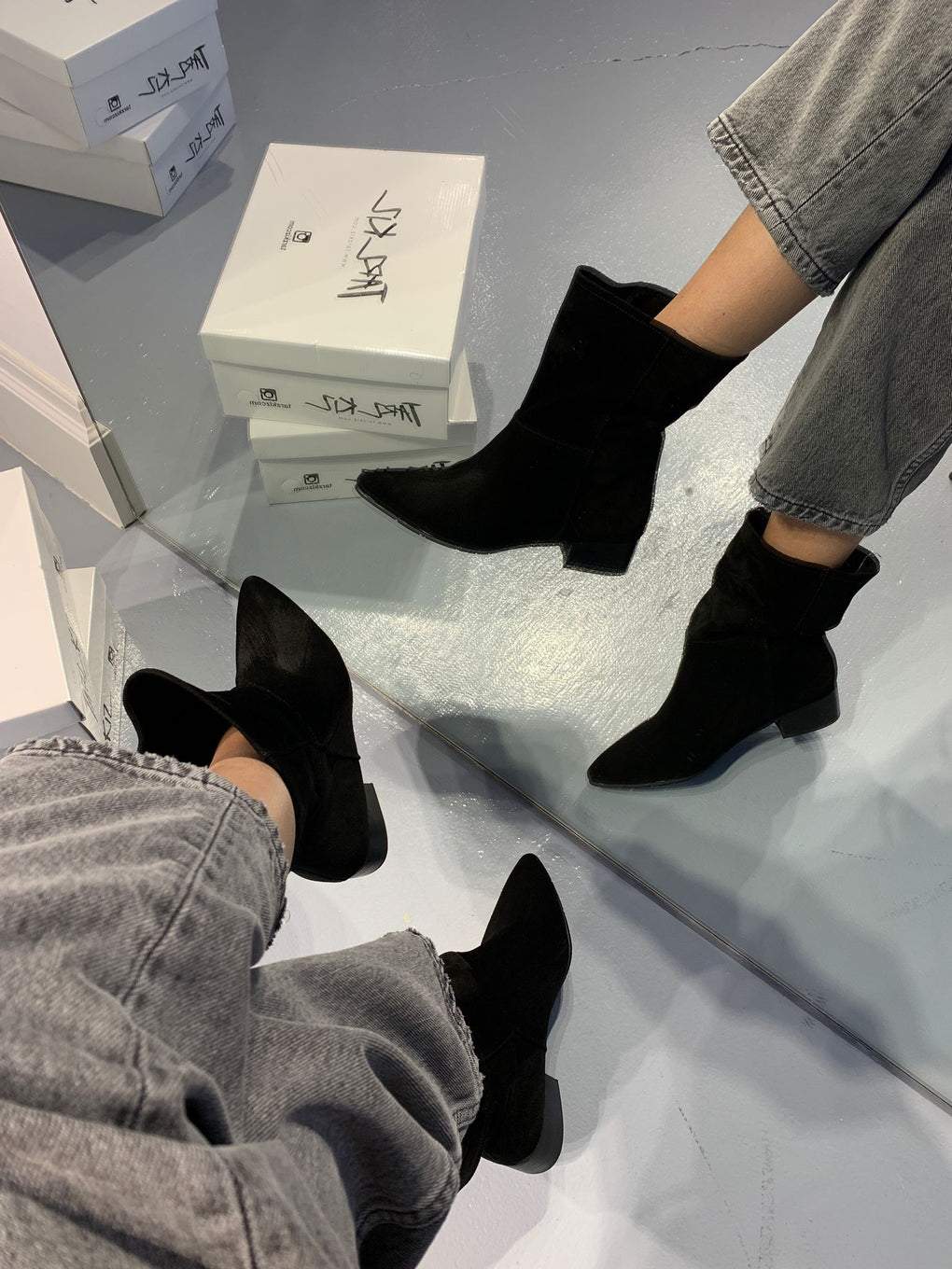 Solid Italian leather boots