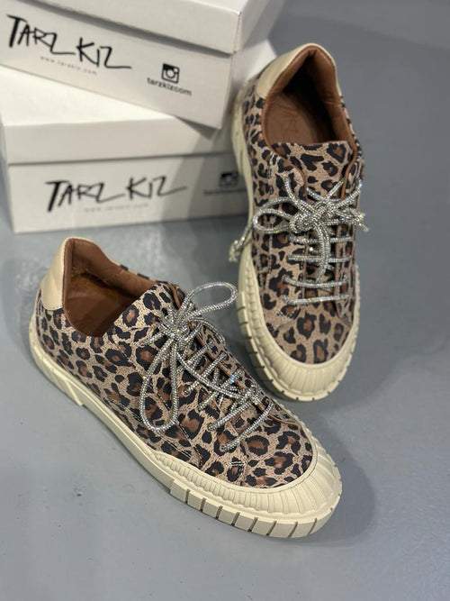 leopard print canvas shoes