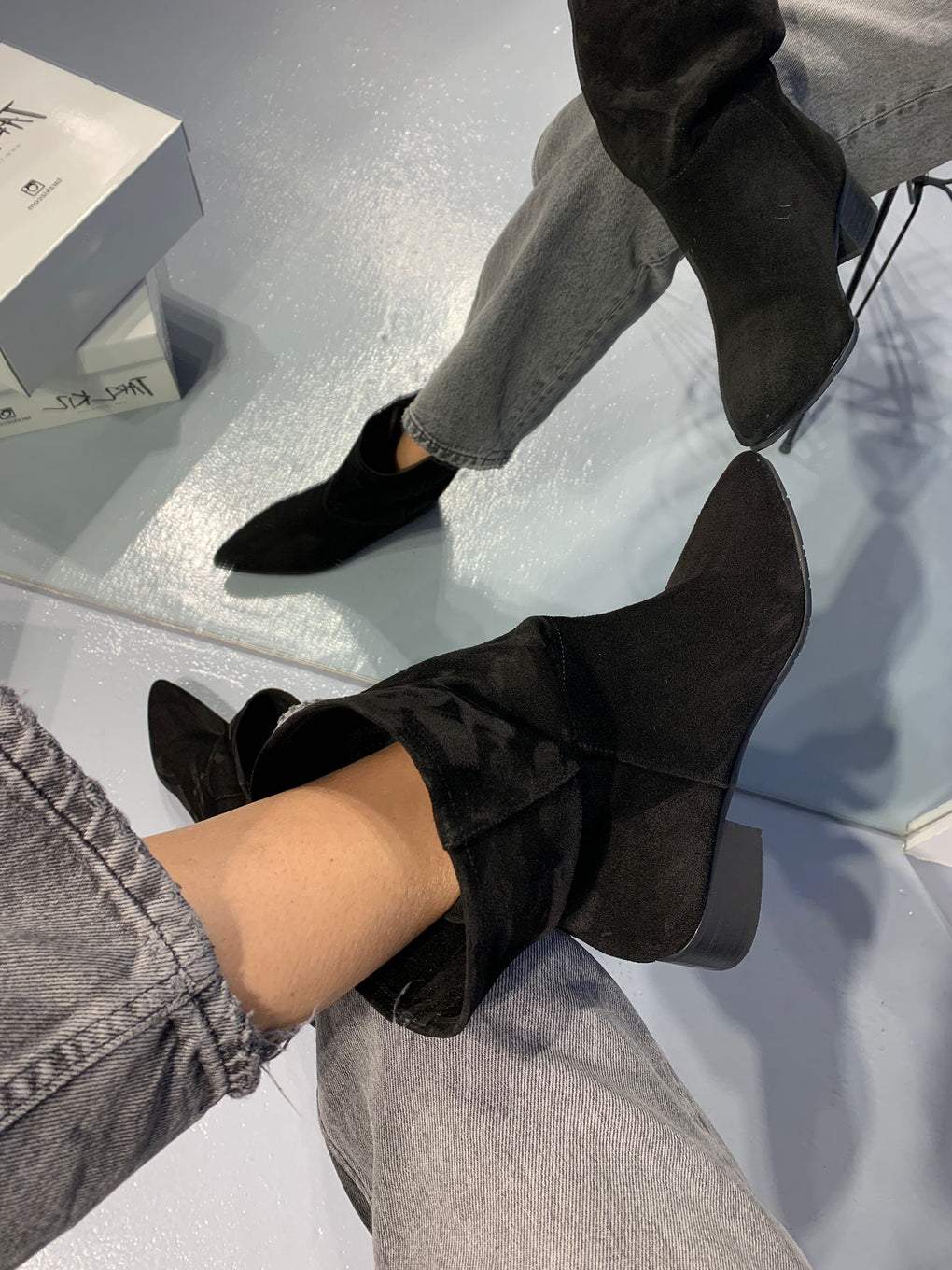 Solid Italian leather boots
