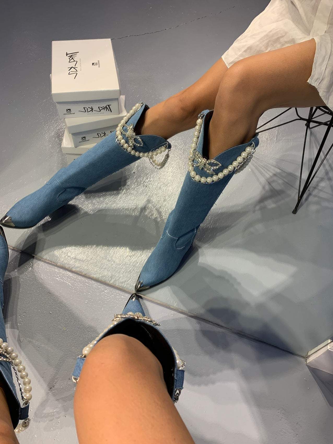 Pearl chain embellished blue denim boots
