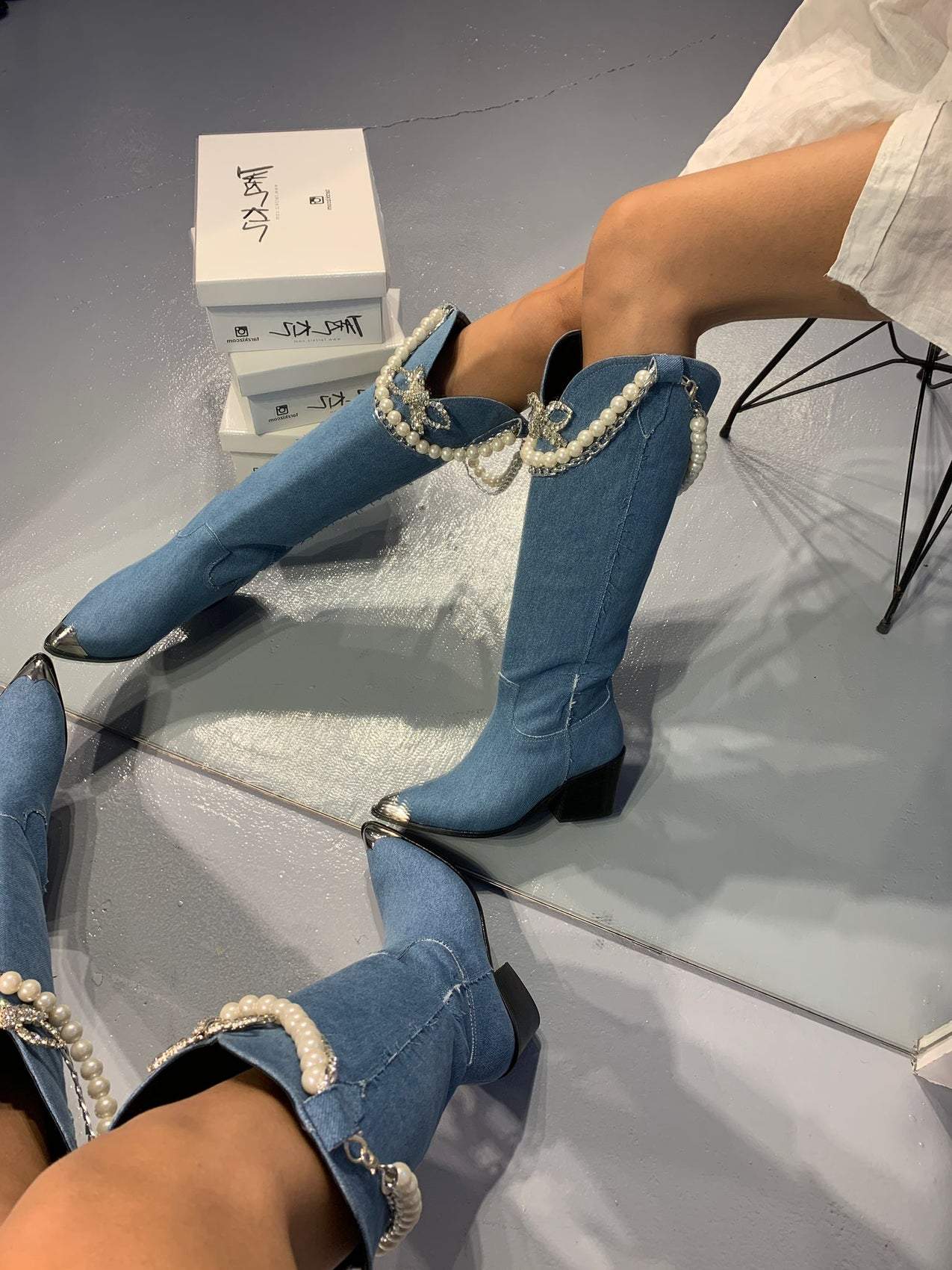 Pearl chain embellished blue denim boots