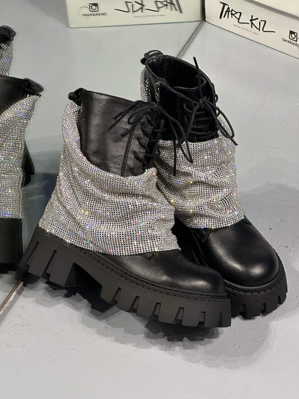 Elegant mid-calf boots with sequin trim