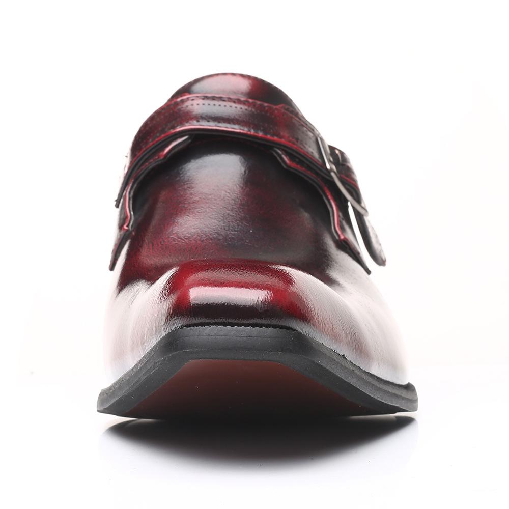 Pointed British men's leather shoes