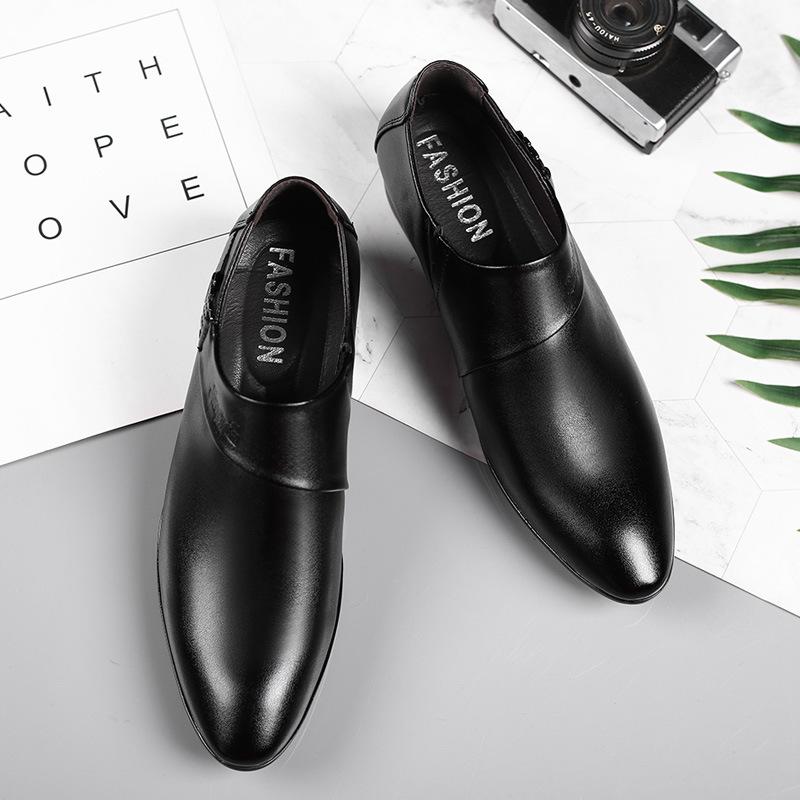 New set of footsteps business shoes versatile shoes