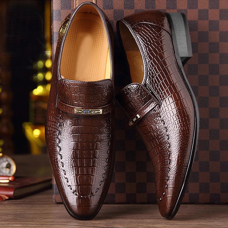 Crocodile pattern low top men's casual shoes