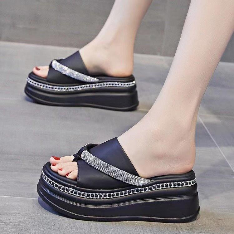 Sweet -bottoming leisure high heel sandals