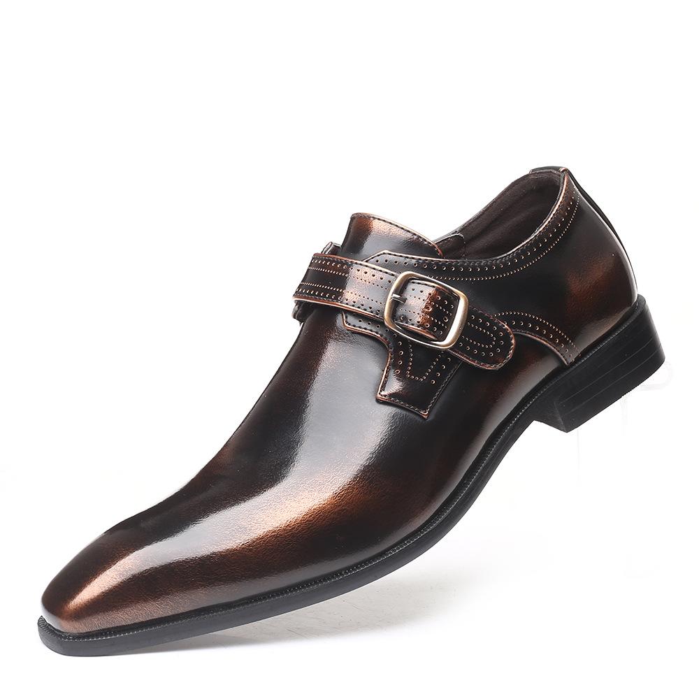 Pointed British men's leather shoes