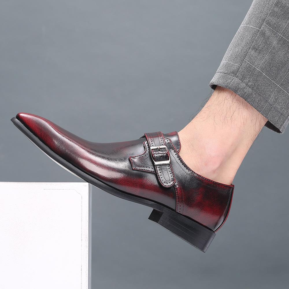 Pointed British men's leather shoes