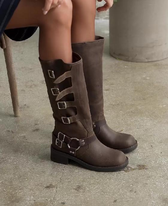 Strap buckle mid length boots