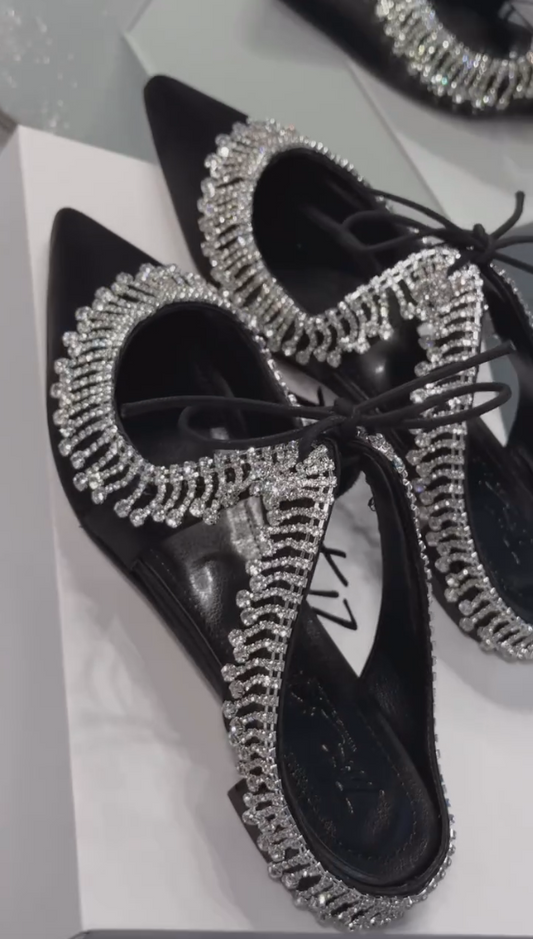 Tassel crystal pendant sandals