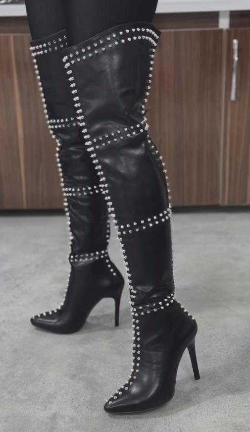 High-top rivet stretch casual boots