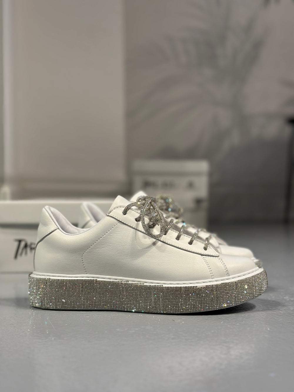 Silver lace-up white shoes