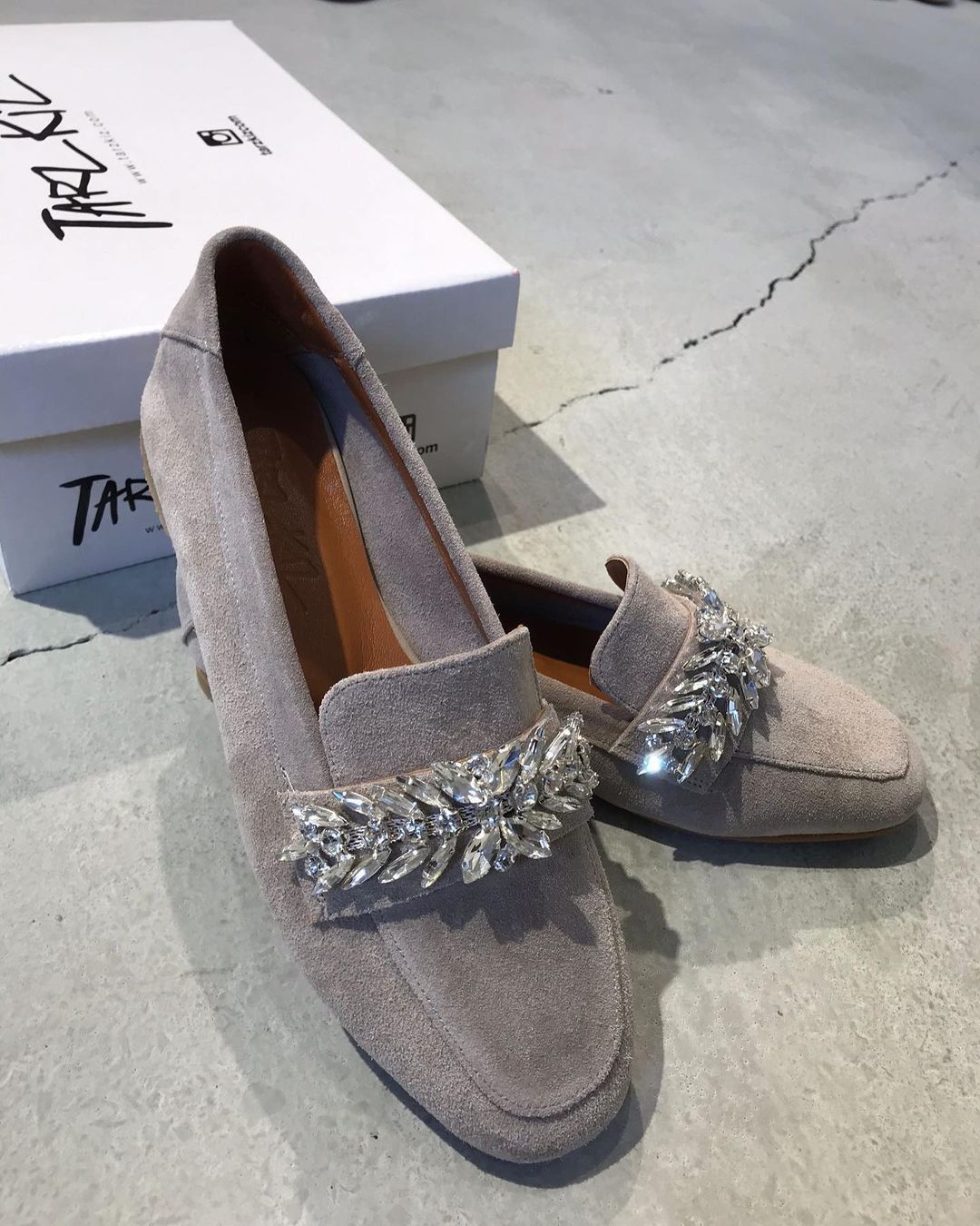 diamond tassel loafers