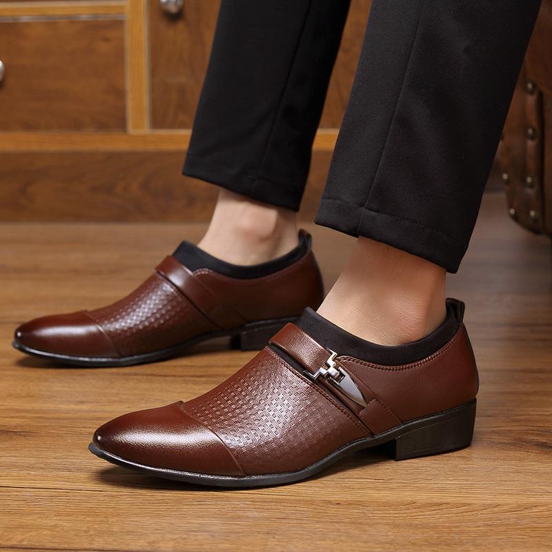 Italian handmade cowhide business shoes