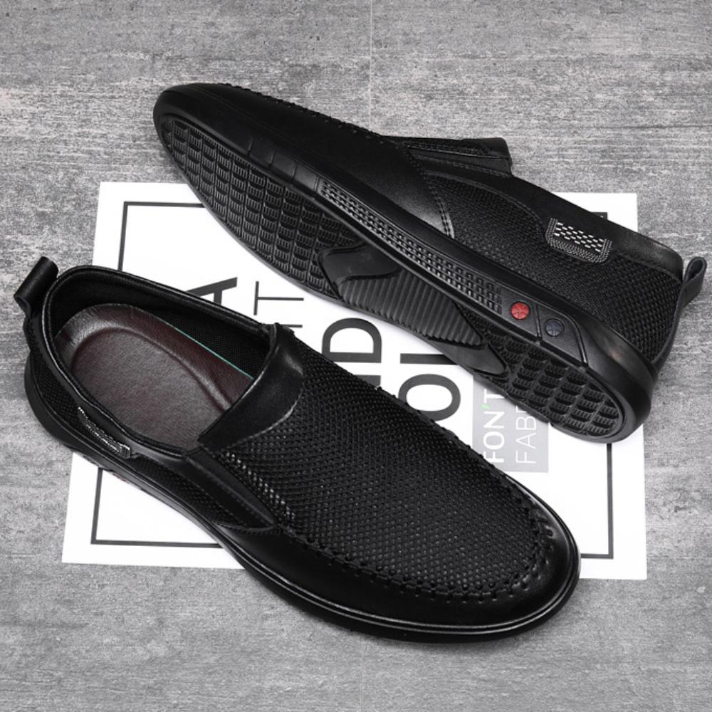 Soft soled non-slip casual leather shoes